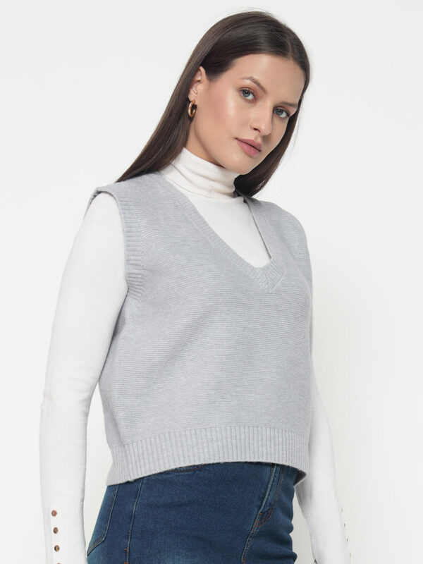 Women Grey Knitted Top - Image 4