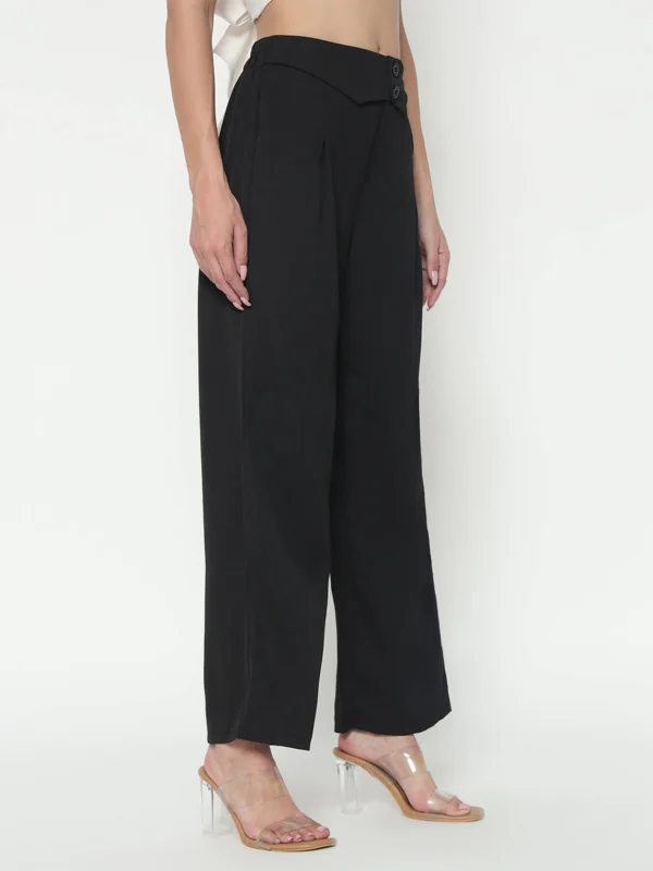 Glimzee women’s black pants back view – modern and trendy outfit choice for women in India